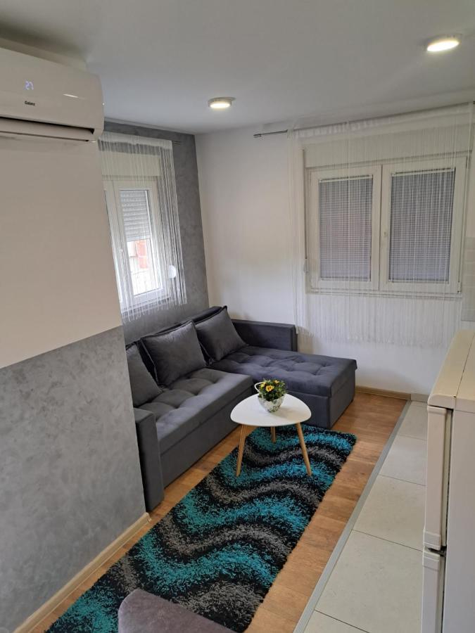 Apartman Sara 2 贝尔格莱德 外观 照片